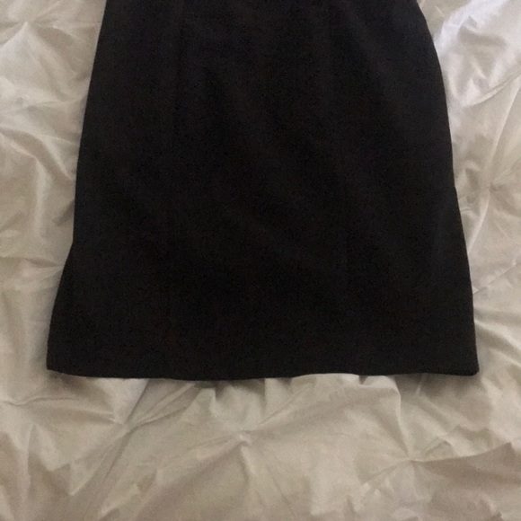 H&M dress. Size 10. Black. - Picture 4 of 8